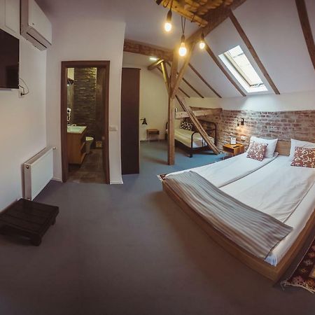 Hotel Timhouse Temešvár Exteriér fotografie