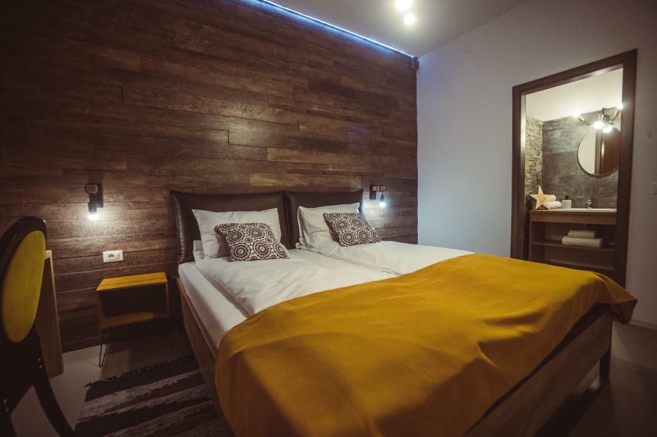 Hotel Timhouse Temešvár Exteriér fotografie